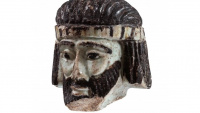 Археологи нашли таинственную скульптуру царя из библейских времен
