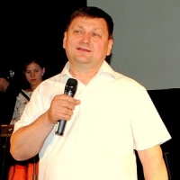 Виталий Леонов