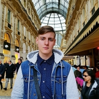 Денис Шурупеев