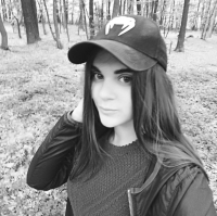 Яна Стойчева