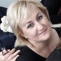 Елена Колесова