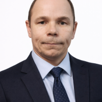 Владимир Товт